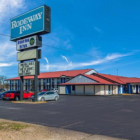 Rodeway Inn Broken Bow-Hochatown Dış mekan fotoğraf