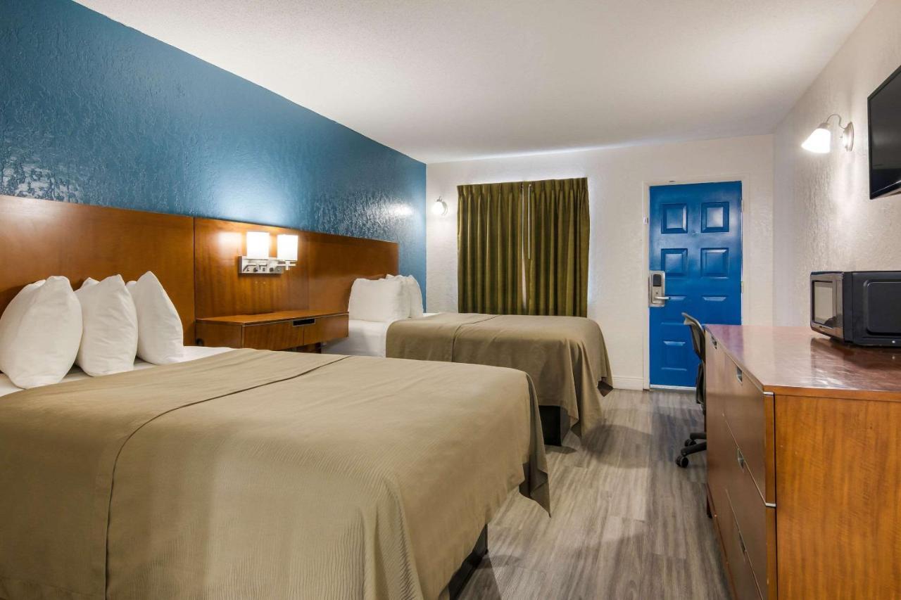 Rodeway Inn Broken Bow-Hochatown Dış mekan fotoğraf